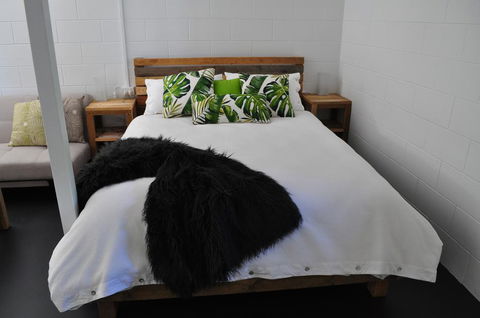 The Jungle Stays - Accommodation Broadbeach 2
