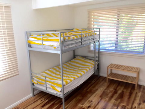 The Kite Beach House - Accommodation Broadbeach 3