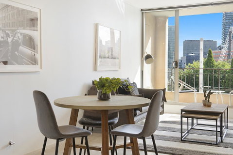 The Most Convenient Location In Town - Accommodation Broadbeach 3