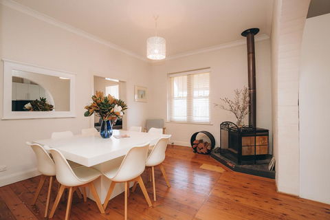 The Mudgee Merlot Gate Guesthouse - Accommodation Broadbeach 3