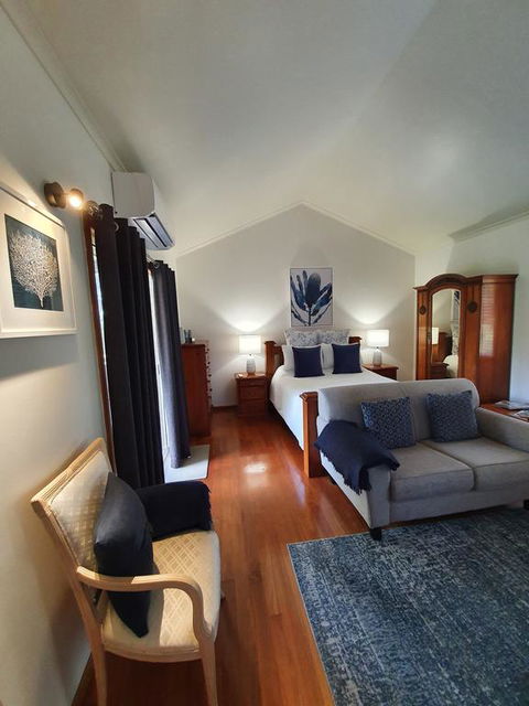 The Paddocks - Accommodation Broadbeach 0