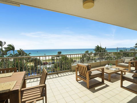 THE ROCKS RESORT, UNIT 3D - Accommodation Broadbeach 0