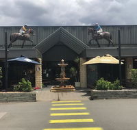 The Sportsman's Hotel - Accommodation Broadbeach