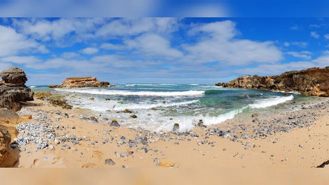 The Victoria Hotel - Accommodation Broadbeach 2