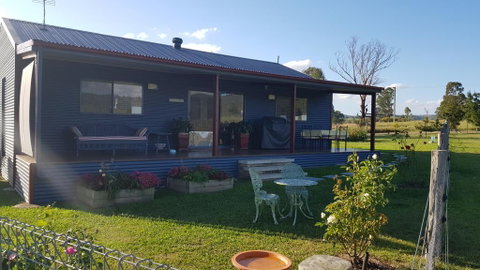 The Wattle Lodge - Accommodation Broadbeach 3