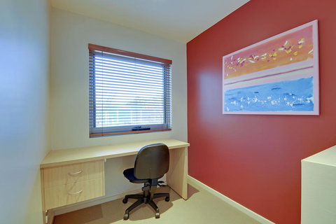 Traralgon Serviced Apartments - Accommodation Broadbeach 2