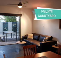 Two Bedroom Garden Apartment - Accommodation Broadbeach