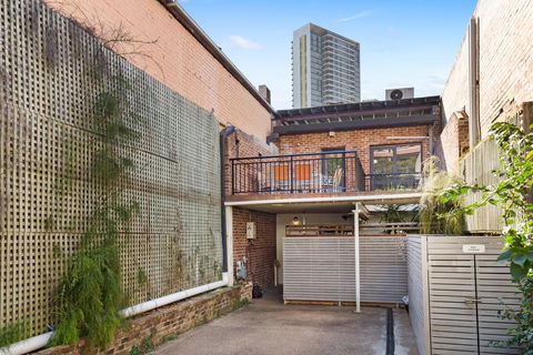 Ultimo Self-Contained Modern Apartments (623H) - Accommodation Broadbeach 2