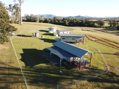 Valley Cabins By The Creek - Accommodation Broadbeach 0