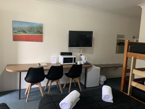 Valley View Motel - Accommodation Broadbeach 1