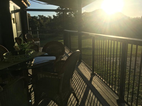 Valley Views Lodge Port Douglas - Accommodation Broadbeach 3