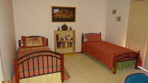 Vella Room - Accommodation Broadbeach 0