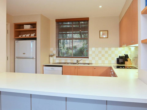 Villa 3br Bella Vista Resort Condo Located Within Cypress Lakes Resort (nothing Is More Central) - Accommodation Broadbeach 1