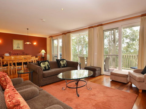 Villa 3br Bella Vista Resort Condo Located Within Cypress Lakes Resort (nothing Is More Central) - Accommodation Broadbeach 0