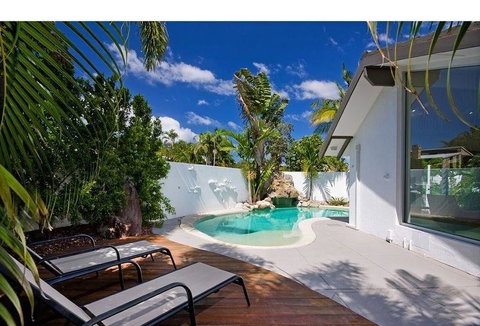Villa Bianco - Accommodation Broadbeach 0
