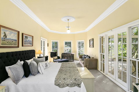 Vinden Estate Homestead - Accommodation Broadbeach 1