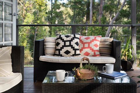 Viola @ Hepburn Springs - Accommodation Broadbeach 2