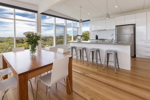 Vision Ave - Accommodation Broadbeach 1