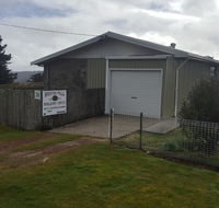 Waratah Falls Holiday Unit - Accommodation Broadbeach