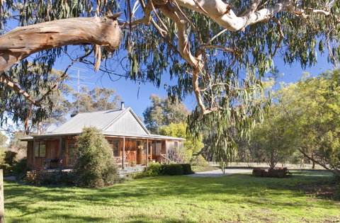 Bluegum Ridge Cottages - Accommodation Broadbeach 7