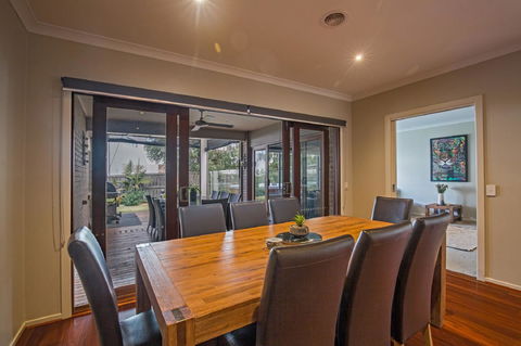 Nautical Rise Torquay - Accommodation Broadbeach 8