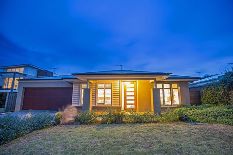 Nautical Rise Torquay - Accommodation Broadbeach 2
