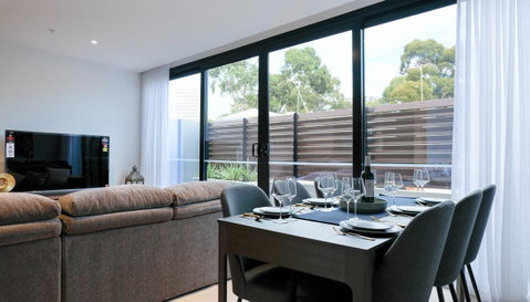 South Melbourne Short-stay Apartment - Accommodation Broadbeach 8