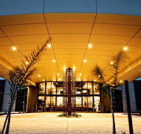 Quality Suites Seasons 5 - Accommodation Broadbeach