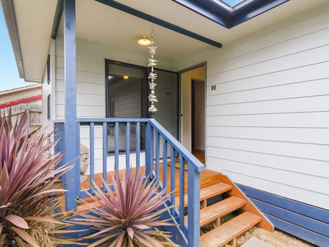 Demure Charm - Accommodation Broadbeach 0