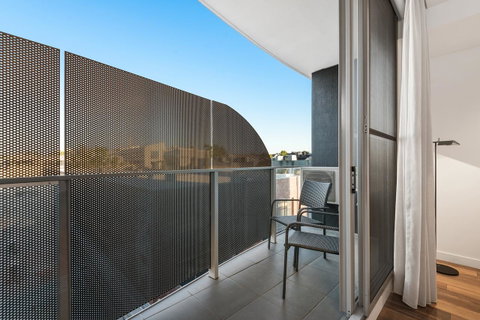 District Apartments Fitzroy - Accommodation Broadbeach 13