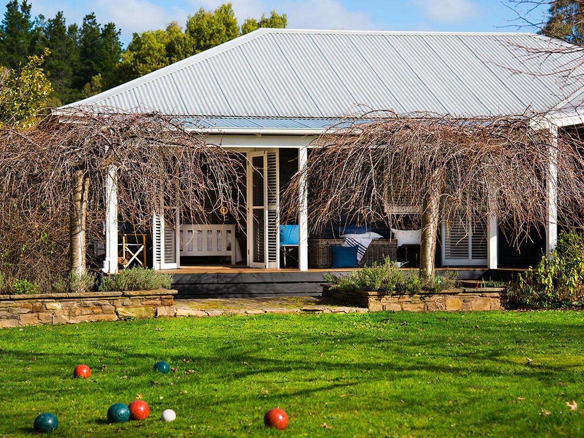 Glenlyon VIC Accommodation Broadbeach