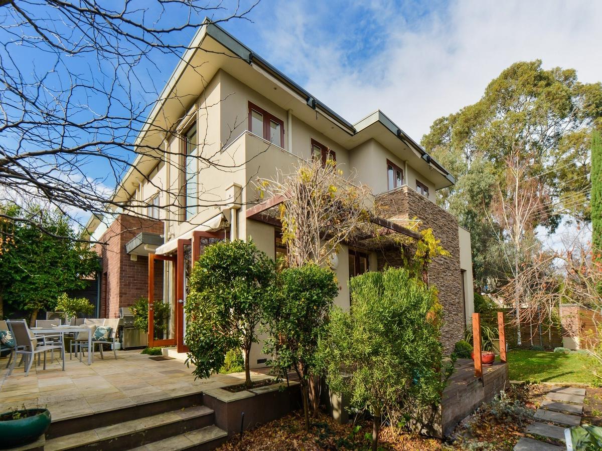 Tooronga VIC Accommodation Broadbeach