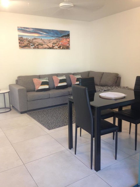 Chez Noosa Resort Motel - Accommodation Broadbeach 3