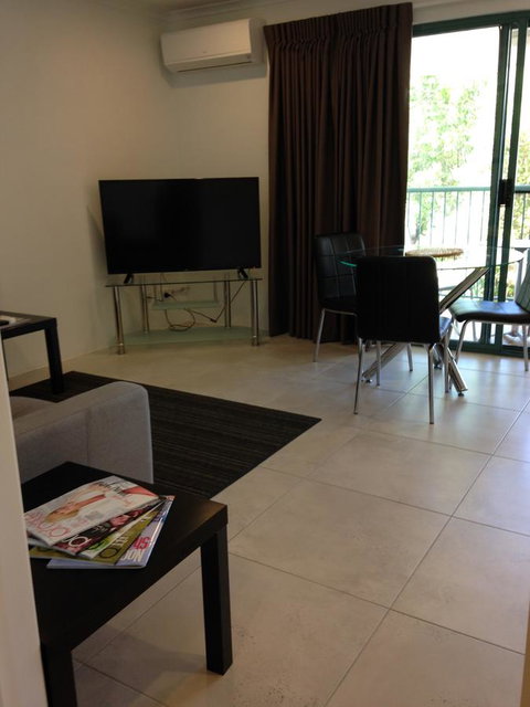 Chez Noosa Resort Motel - Accommodation Broadbeach 9