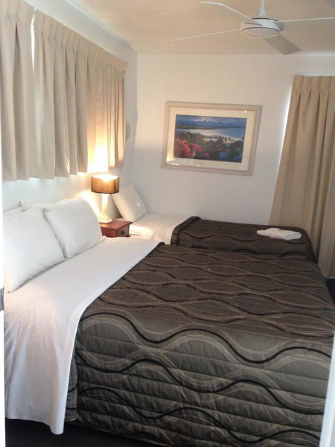Chez Noosa Resort Motel - Accommodation Broadbeach 2