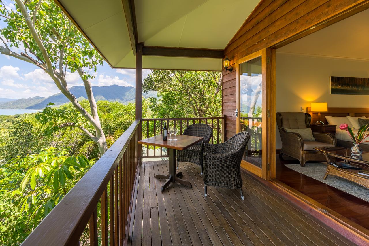 Oak Beach QLD Accommodation Broadbeach
