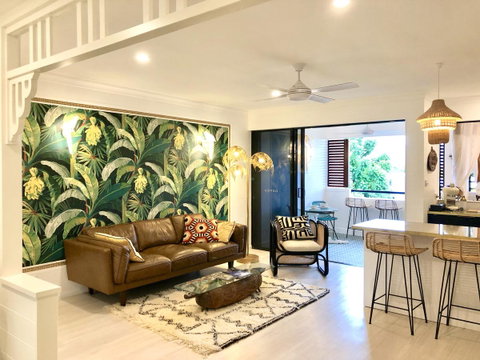 NOMAD - Luxe Apartment - Accommodation Broadbeach 5
