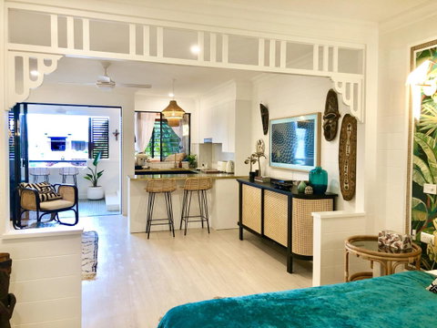 NOMAD - Luxe Apartment - Accommodation Broadbeach 41