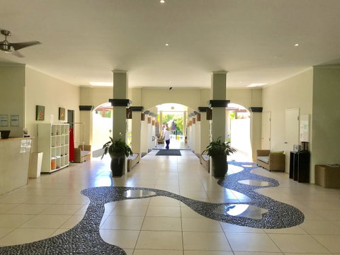 Mango Lagoon Sunbird Retreat - Accommodation Broadbeach 9