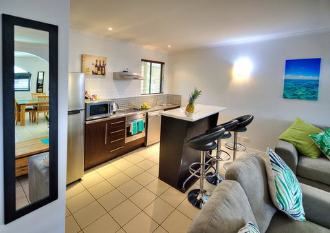 Mango Lagoon Sunbird Retreat - Accommodation Broadbeach 20