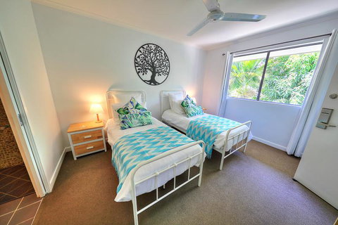 Mango Lagoon Sunbird Retreat - Accommodation Broadbeach 7