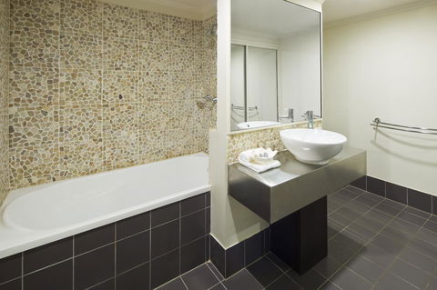 Mango Lagoon Resort & Wellness Spa - Accommodation Broadbeach 20