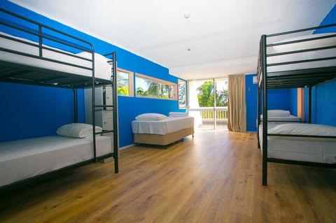 Rainbow Bay Backpackers - Accommodation Broadbeach 17