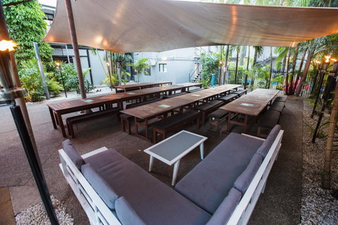 Mad Monkey Central - Accommodation Broadbeach 10