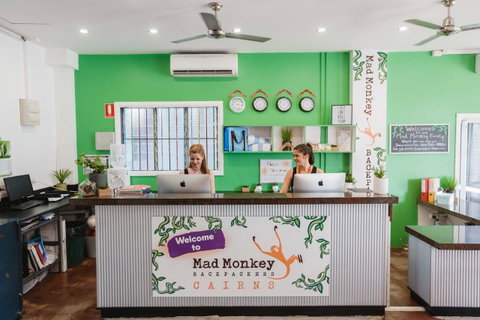 Mad Monkey Central - Accommodation Broadbeach 2