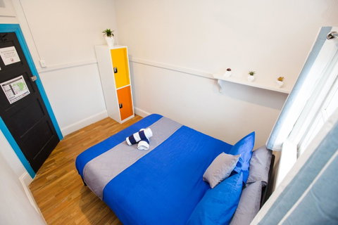 Mad Monkey Central - Accommodation Broadbeach 14