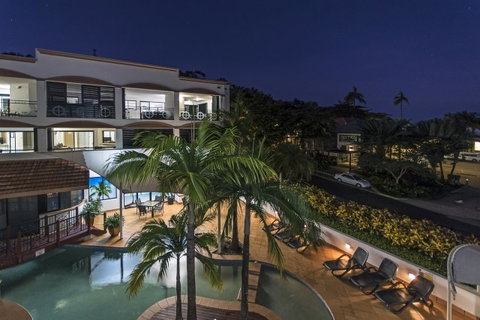 Regal Port Douglas - Accommodation Broadbeach 7