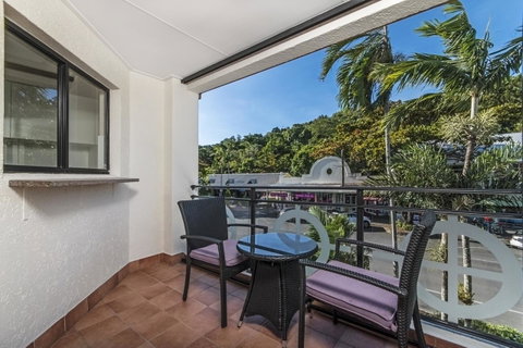 Regal Port Douglas - Accommodation Broadbeach 11