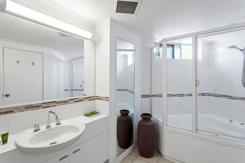 Noosa Tropicana - Accommodation Broadbeach 39