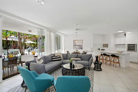 Noosa Tropicana - Accommodation Broadbeach 22